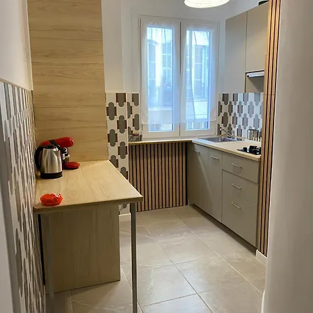 Appartement Cosy Nice Promenade Des Anglais Beach Apartment 2 Rooms *